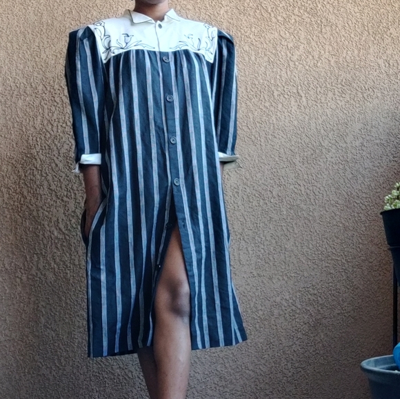 Vintage Striped Button Down Dress by Stanner Münch - Picture 2 of 8